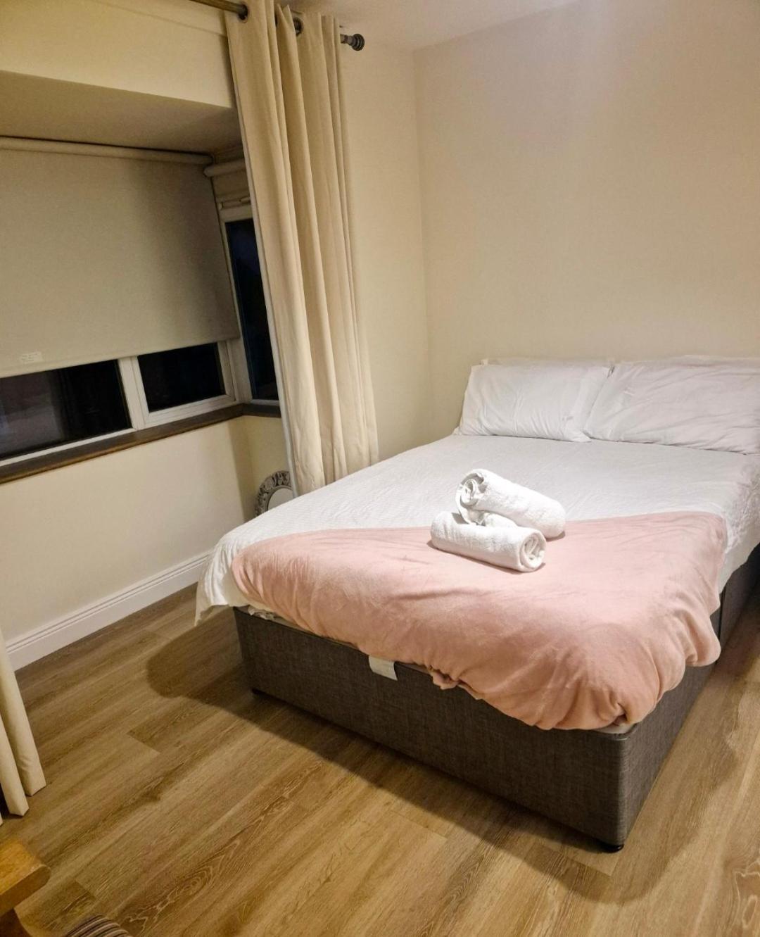 Entire To Fit Holiday home